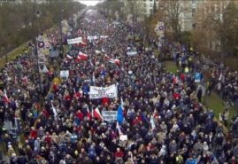 "Dobra zmiana", reż. Konrad Szołajski